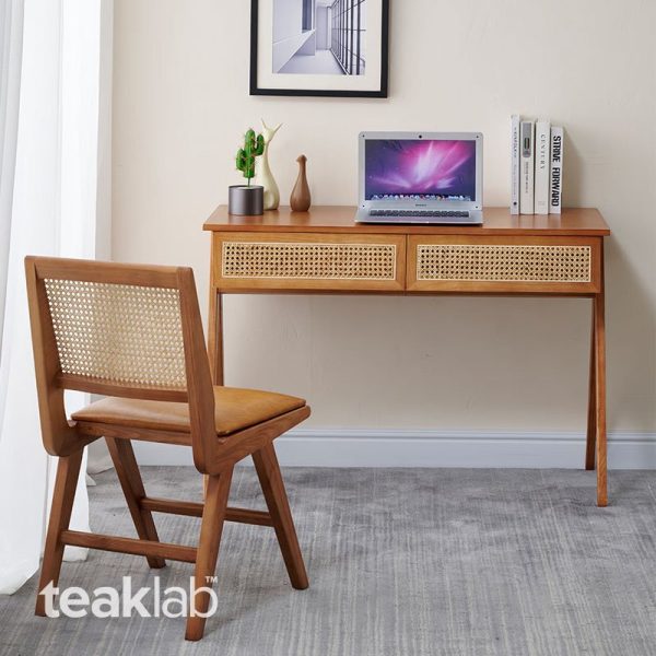 Traditional rattan study desk for Home